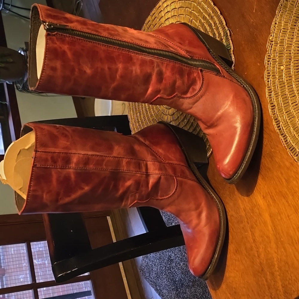 Women's western boot